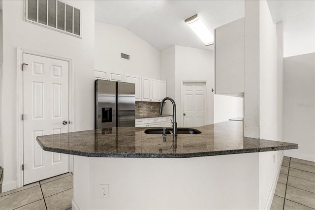 525 DRAYTON ROAD, Winter Haven, FL 33884