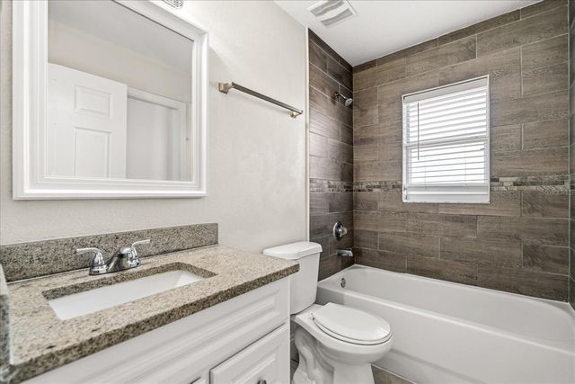 525 DRAYTON ROAD, Winter Haven, FL 33884