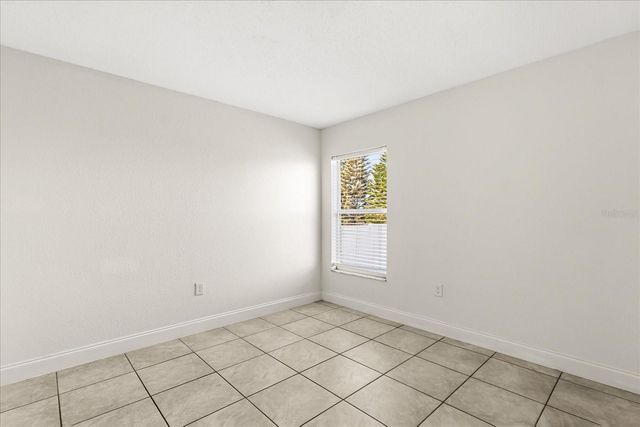 525 DRAYTON ROAD, Winter Haven, FL 33884