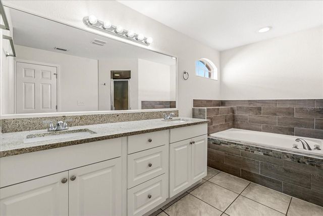 525 DRAYTON ROAD, Winter Haven, FL 33884