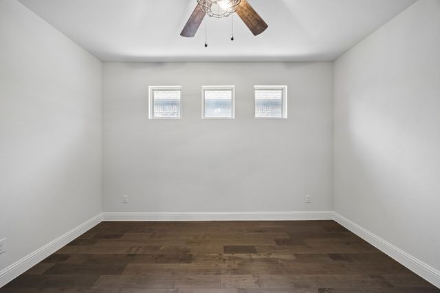228 Glenwood Drive, Little Elm, TX 75068