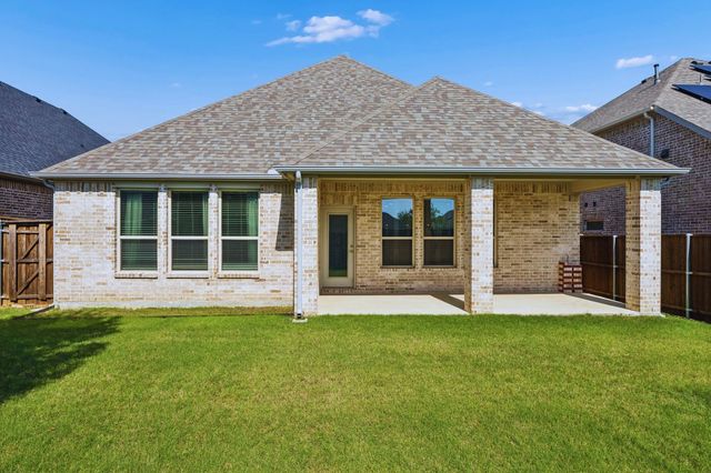 228 Glenwood Drive, Little Elm, TX 75068