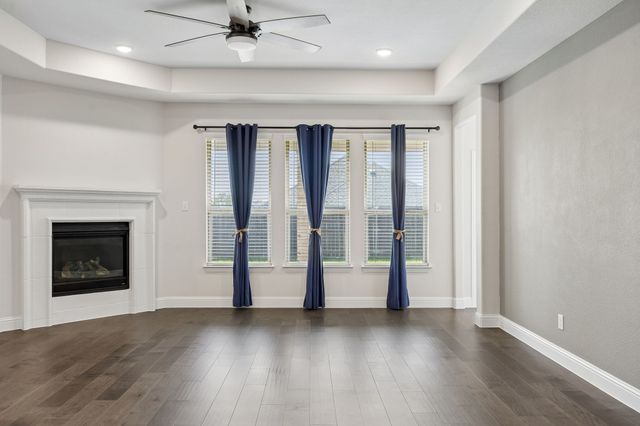 228 Glenwood Drive, Little Elm, TX 75068