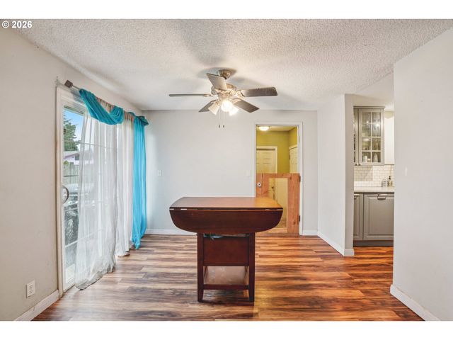 1759 Ne 24TH Ave, Hillsboro, OR 97124