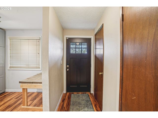 1759 Ne 24TH Ave, Hillsboro, OR 97124