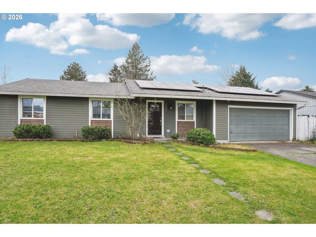 1759 Ne 24TH Ave, Hillsboro, OR 97124