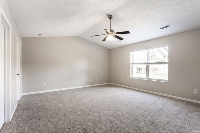 866 E Meadowlands Drive, Ellettsville, IN 47429