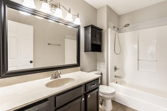 866 E Meadowlands Drive, Ellettsville, IN 47429