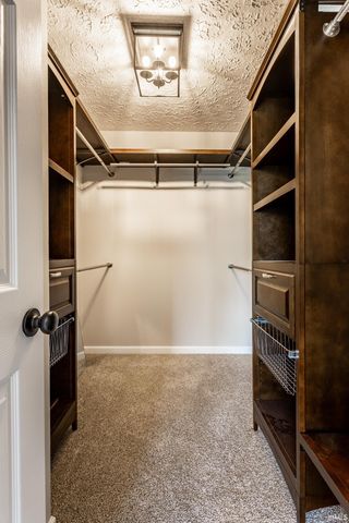 866 E Meadowlands Drive, Ellettsville, IN 47429