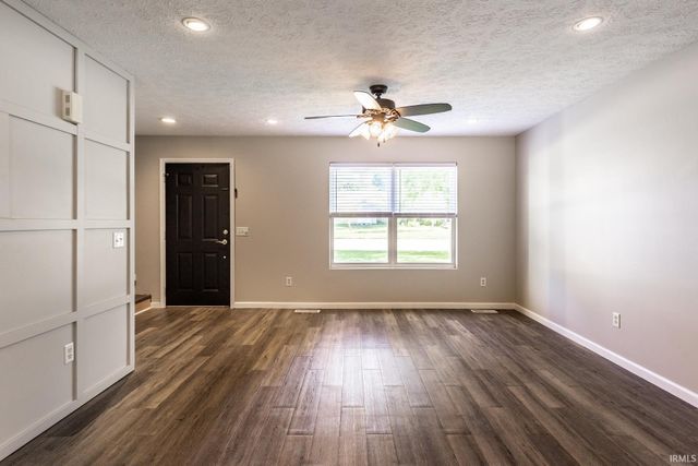 866 E Meadowlands Drive, Ellettsville, IN 47429