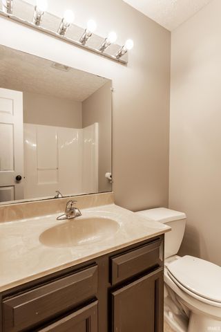 866 E Meadowlands Drive, Ellettsville, IN 47429