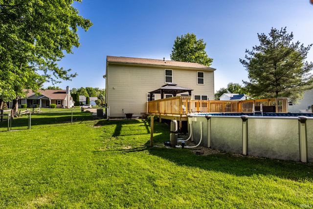 866 E Meadowlands Drive, Ellettsville, IN 47429