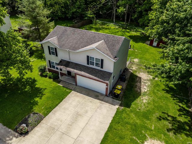 866 E Meadowlands Drive, Ellettsville, IN 47429