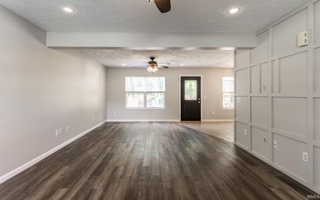 866 E Meadowlands Drive, Ellettsville, IN 47429