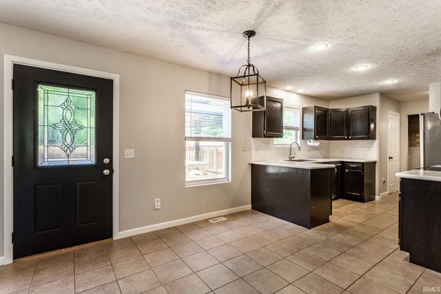 866 E Meadowlands Drive, Ellettsville, IN 47429