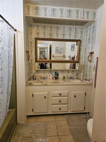 1387 Thornwood, Corona, CA 92882