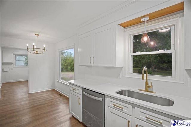 2321 Queen Ann Road, Florence, SC 29501