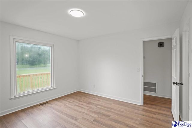2321 Queen Ann Road, Florence, SC 29501