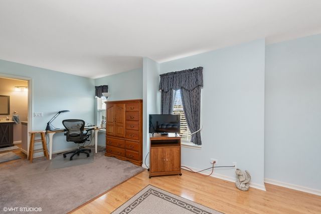 11061 Bayou Court, Huntley, IL 60142