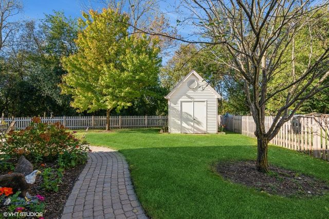 11061 Bayou Court, Huntley, IL 60142