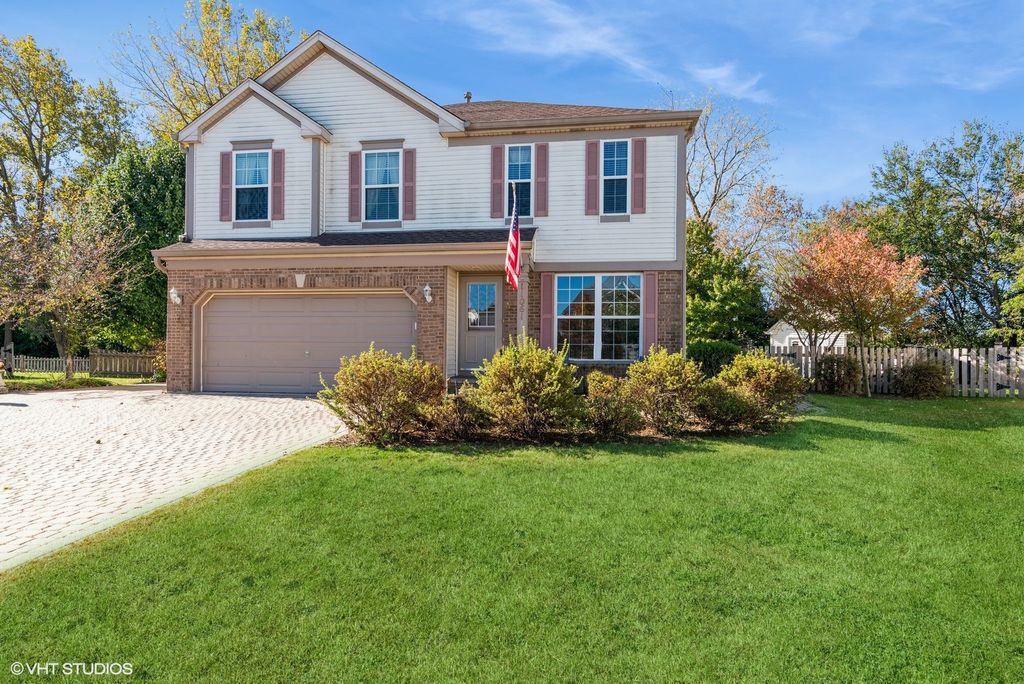 11061 Bayou Court, Huntley, IL 60142