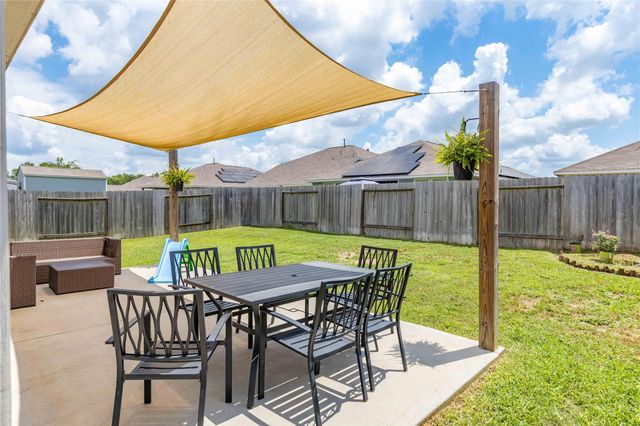 24714 Crimson Pine Drive, Houston, TX 77336