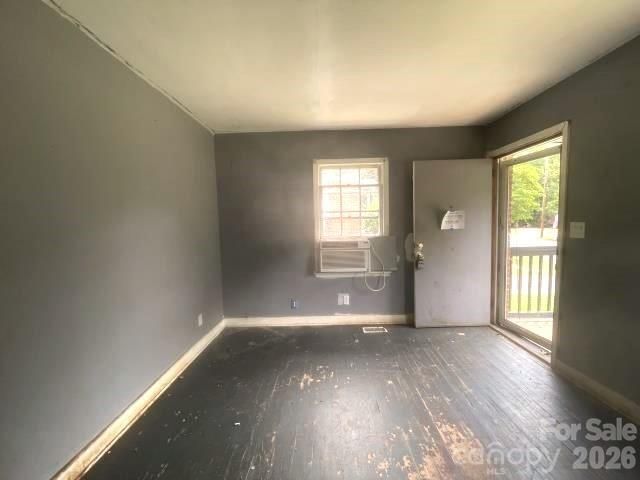 2600 Remington Street, Charlotte, NC 28216