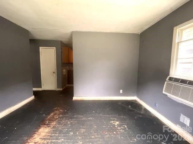 2600 Remington Street, Charlotte, NC 28216
