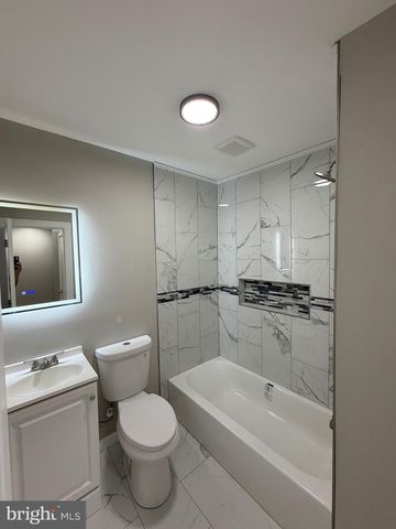 1022 20 N, Camden, NJ 08105