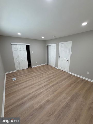 1022 20 N, Camden, NJ 08105