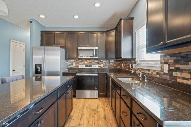 6324 Bales Drive, Plainfield, IN 46168