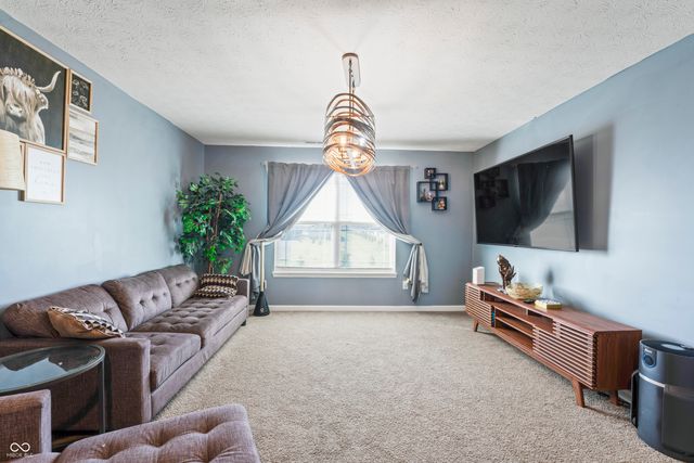 6324 Bales Drive, Plainfield, IN 46168