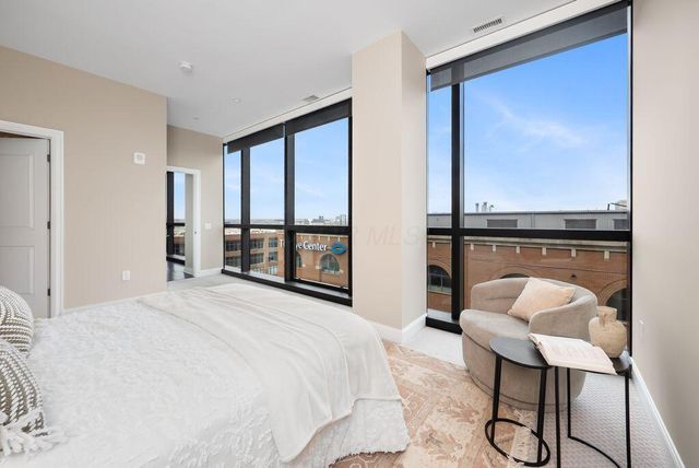 250 W Spring Street, 724, Columbus, OH 43215