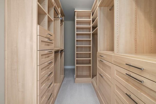 250 W Spring Street, 724, Columbus, OH 43215