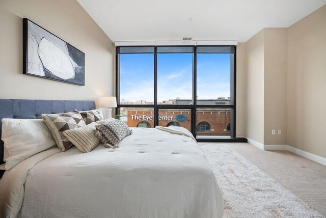 250 W Spring Street, 724, Columbus, OH 43215