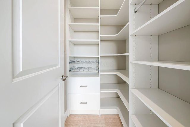 250 W Spring Street, 724, Columbus, OH 43215