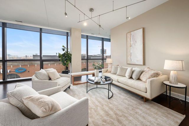 250 W Spring Street, 724, Columbus, OH 43215