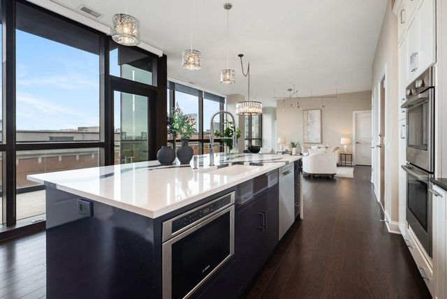 250 W Spring Street, 724, Columbus, OH 43215