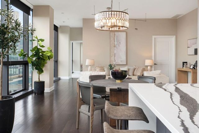 250 W Spring Street, 724, Columbus, OH 43215