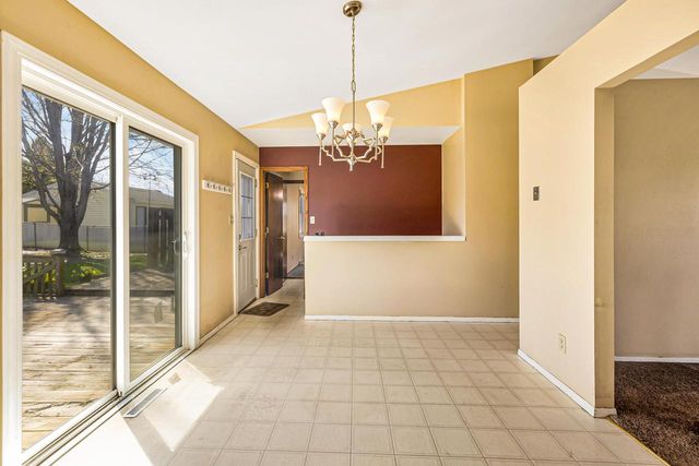 9617 Grayce DRIVE, Sturtevant, WI 53177