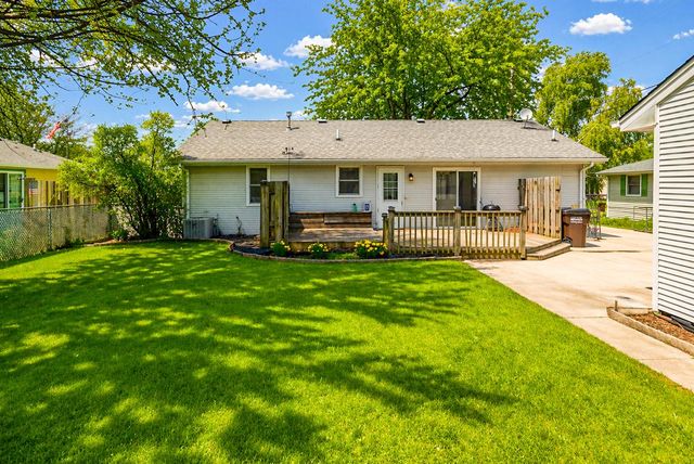 9617 Grayce DRIVE, Sturtevant, WI 53177