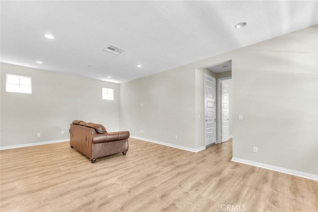 6130 Snapdragon, Eastvale, CA 92880