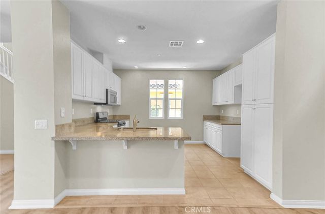 6130 Snapdragon, Eastvale, CA 92880