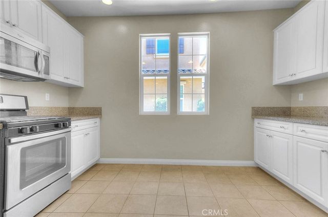 6130 Snapdragon, Eastvale, CA 92880