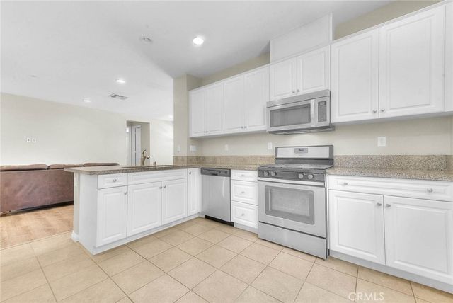 6130 Snapdragon, Eastvale, CA 92880