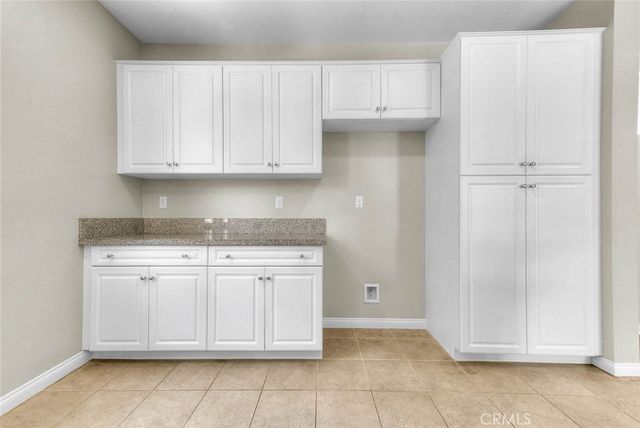 6130 Snapdragon, Eastvale, CA 92880