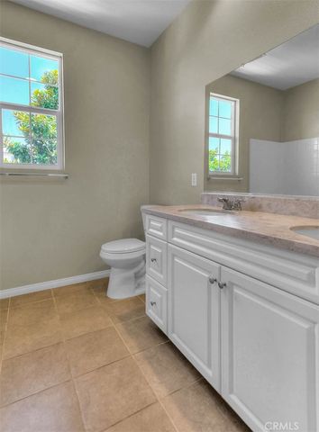 6130 Snapdragon, Eastvale, CA 92880