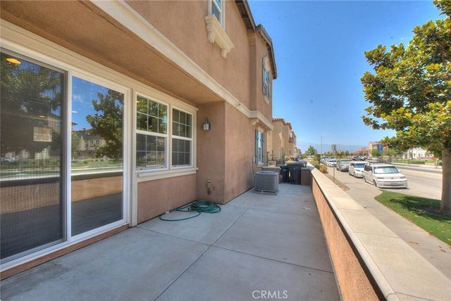 6130 Snapdragon, Eastvale, CA 92880