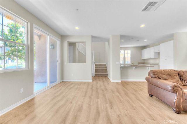6130 Snapdragon, Eastvale, CA 92880