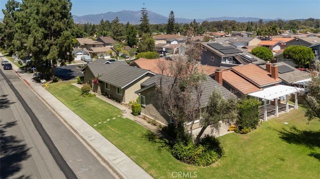 24162 Okeechobee Lane, Lake Forest, CA 92630